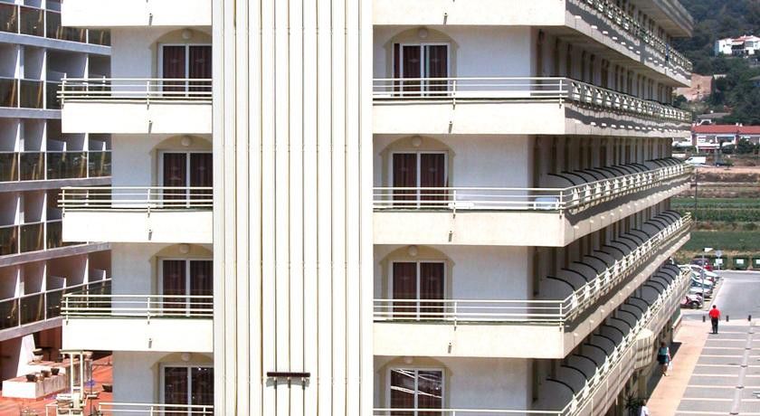 Htop Summer Sun #Htopenjoy Santa Susanna Exterior photo